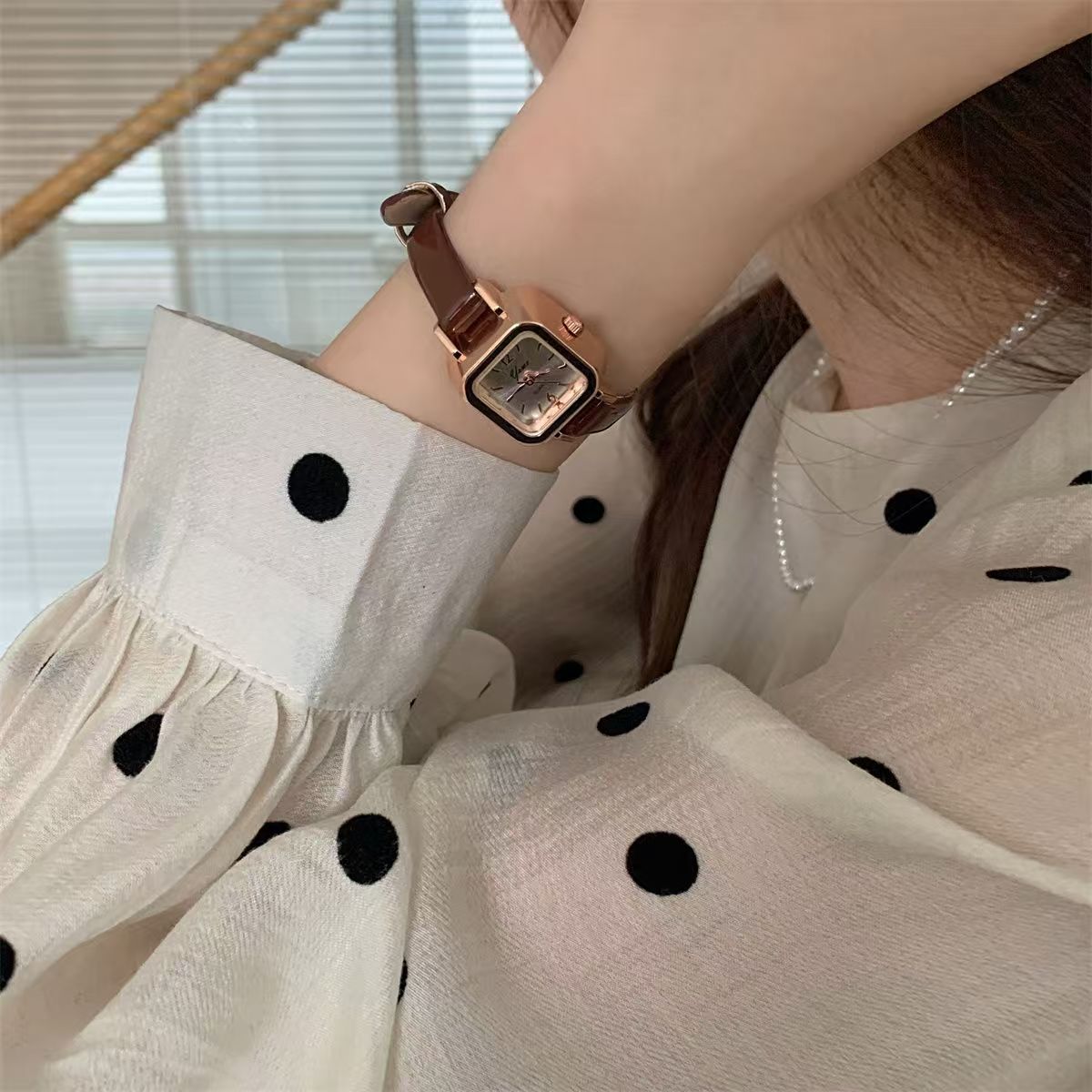 Women's Quartz Watch Leather Strap