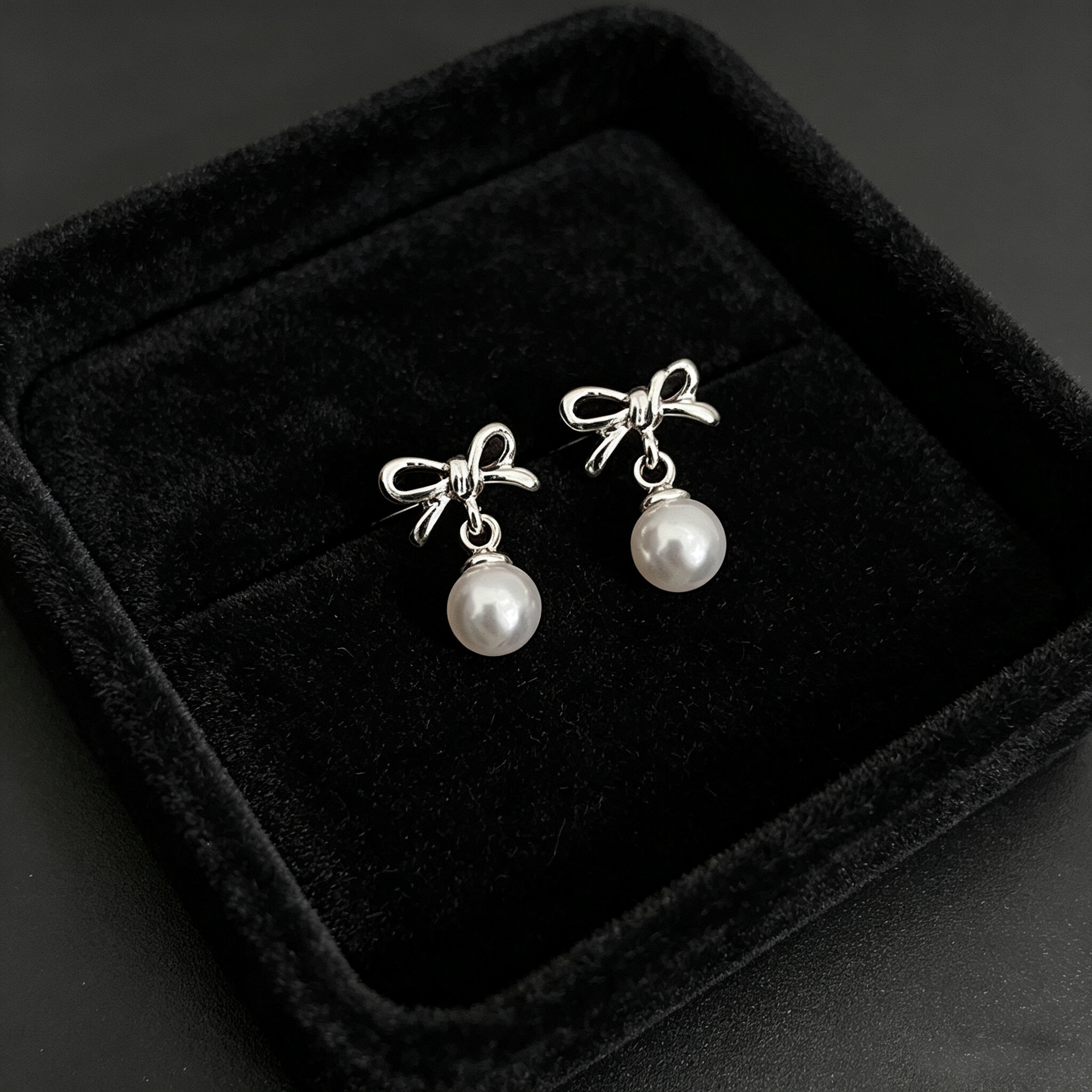 S999 Sterling Silver Zircon Stud Earrings Women