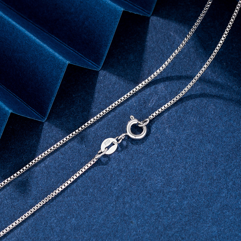 Silver plated neck chain, thin collarbone necklace
