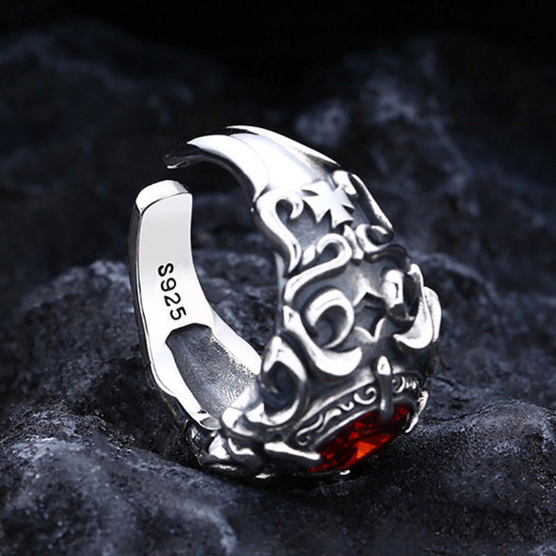s925 gümüş kaplama trendyy retro Tay gümüş eski stil moda erkek yönlü garnet Haçlı çiçek yüzük