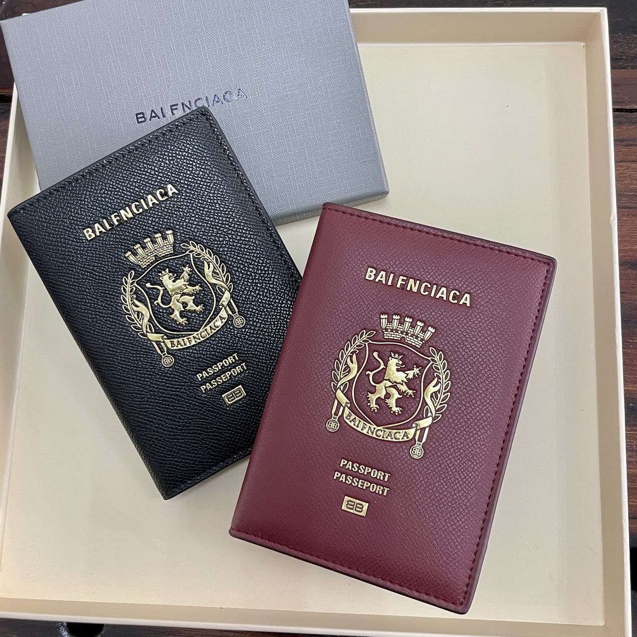 Passport wallet, genuine leather, first layer cowhide, card holder
