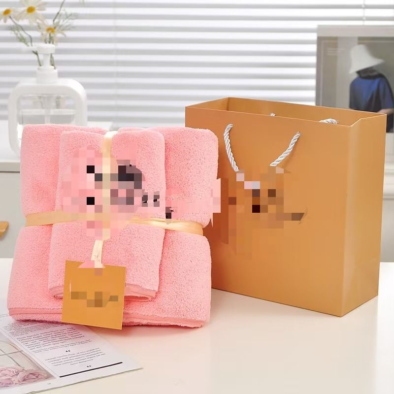 Banyo havlusu 2'li set, mercan kadife, hızlı kuruyan