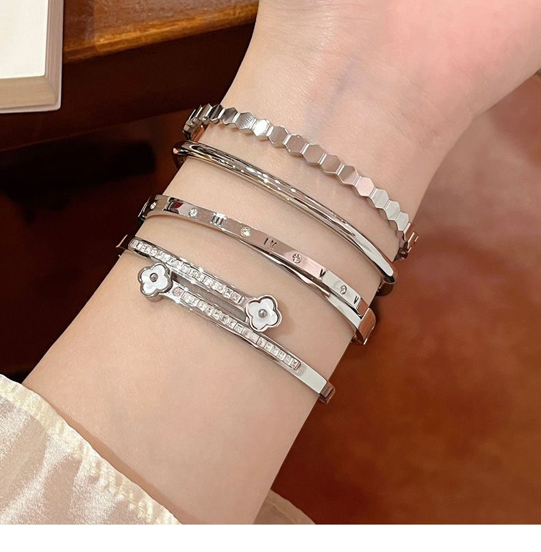 Titanium steel bracelet, silver, non-fading