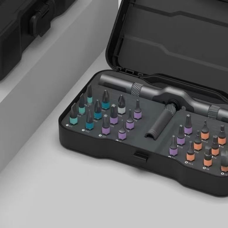 Çıkrıklı tornavida seti 24-in-1, S2 çelik uçlar