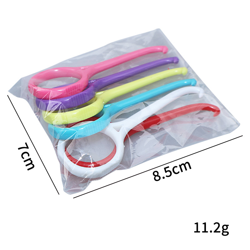 Orthodontic aligner removal hook tool