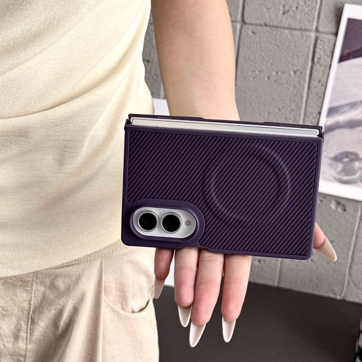 Carbon fiber magnetic case for Samsung Galaxy Z Flip 8/7/6 and Z Fold 8 Ultra