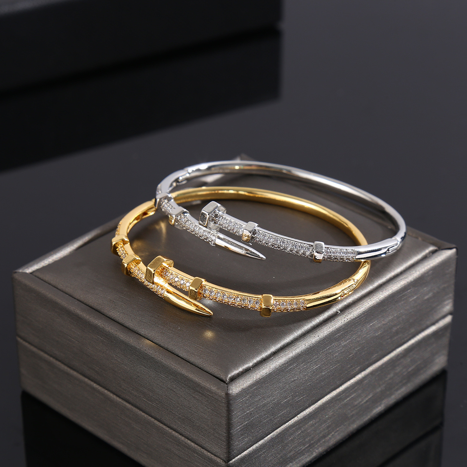 Armband, kupferplattiert, Zirkonia mit Sternenmotiv