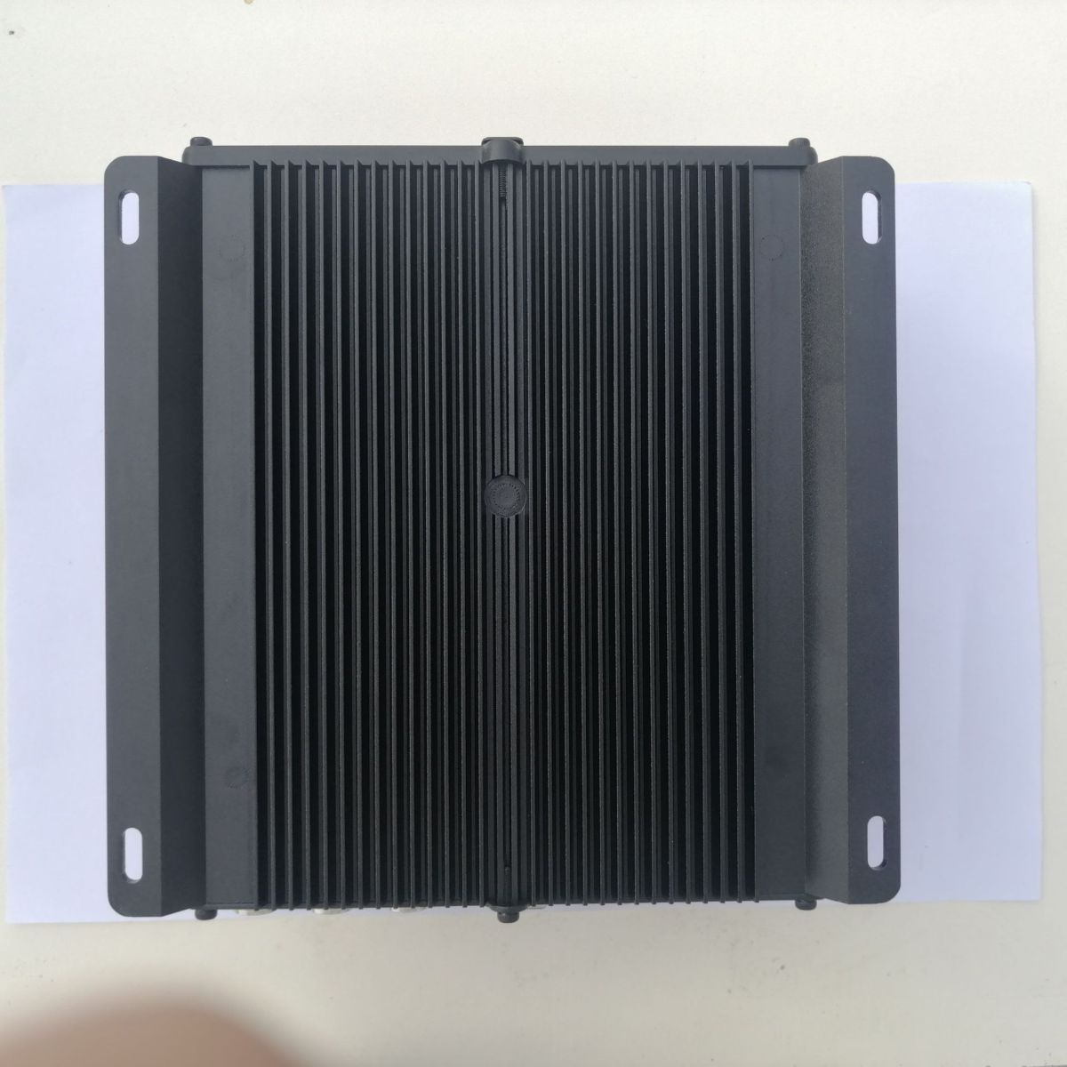 4G araç kamerası, sabit disk, kör nokta, yakıt hırsızlığı alarmı