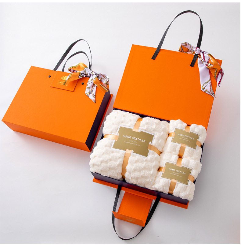 Korallenfleece-Badetuch Drei-teiliges Set