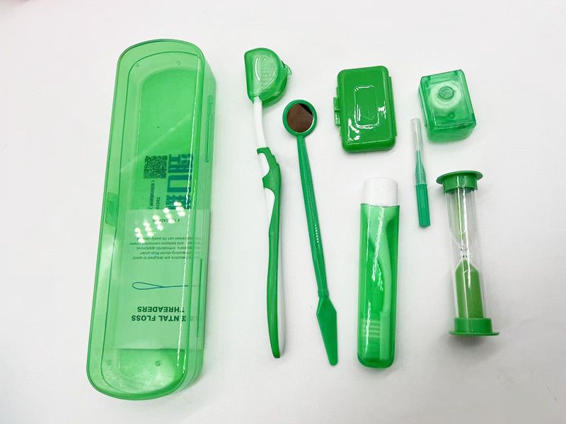 Kieferorthopädisches Mundpflege-Set, 8-teilig, Zahnarzt