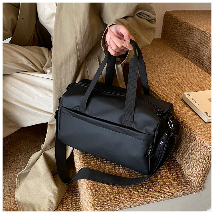 Sports fitness bag waterproof women travel shoulder bag