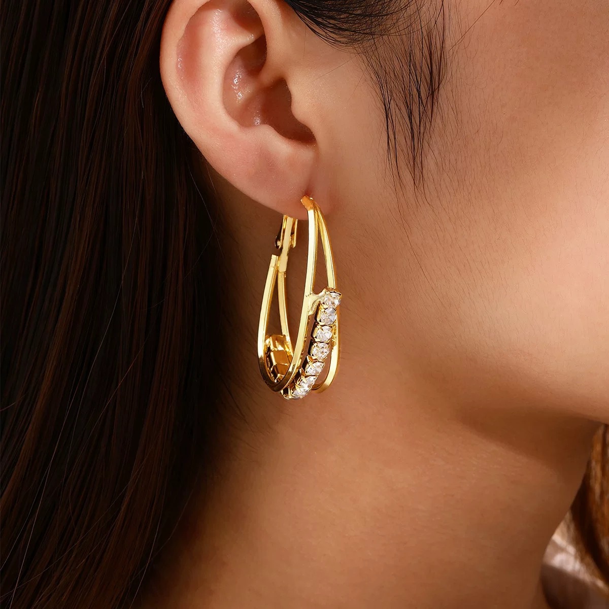 Zirkonia-Ohrstecker für Frauen, elegantes Design