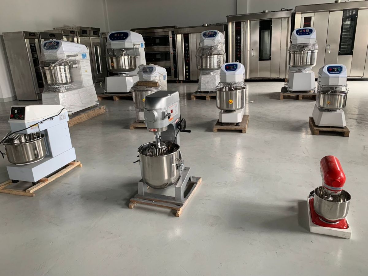Ticari hamur mikseri, dikey otomatik, 10kg-25kg kapasitesi, çift hızlı