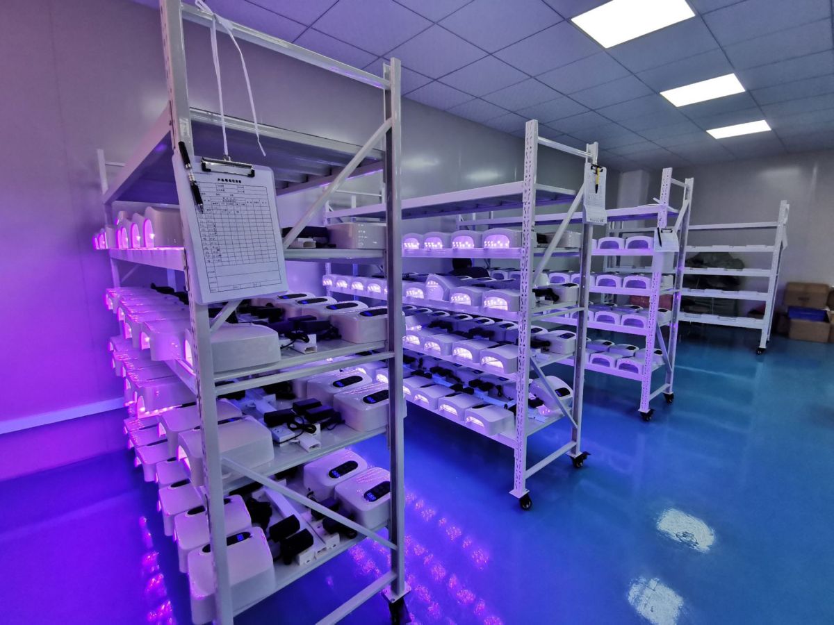LED/UV manikür lambası, çift ışık kaynağı