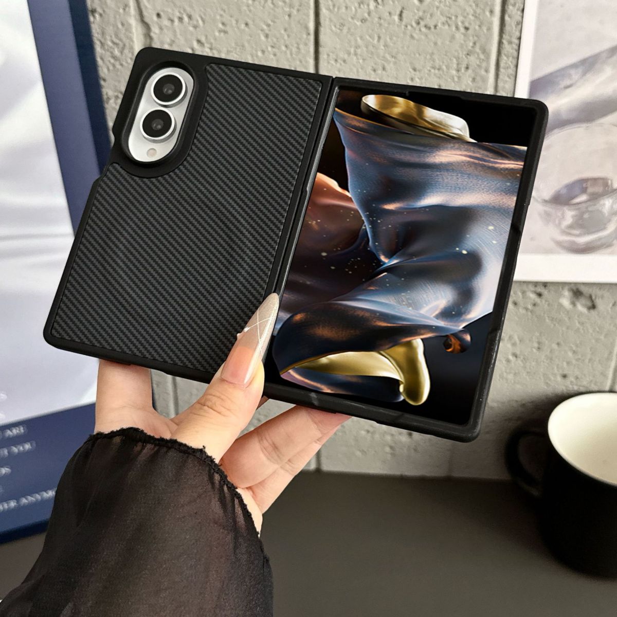 Carbon fiber magnetic case for Samsung Galaxy Z Flip 8/7/6 and Z Fold 8 Ultra