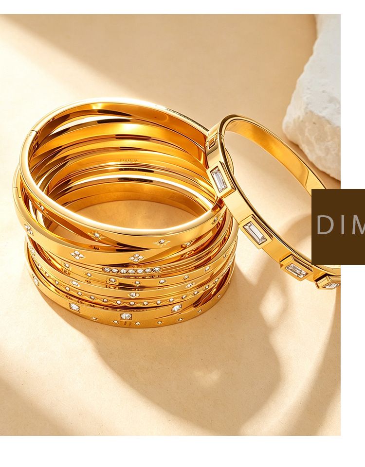 Titanstahl-Armband mit Sechsstern-Verschluss, 18k vergoldet