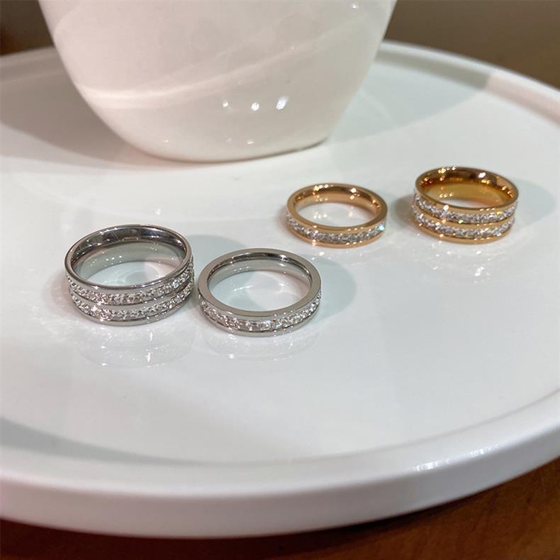 Doppelter quadratischer Diamantring-Set, minimalistisches Design