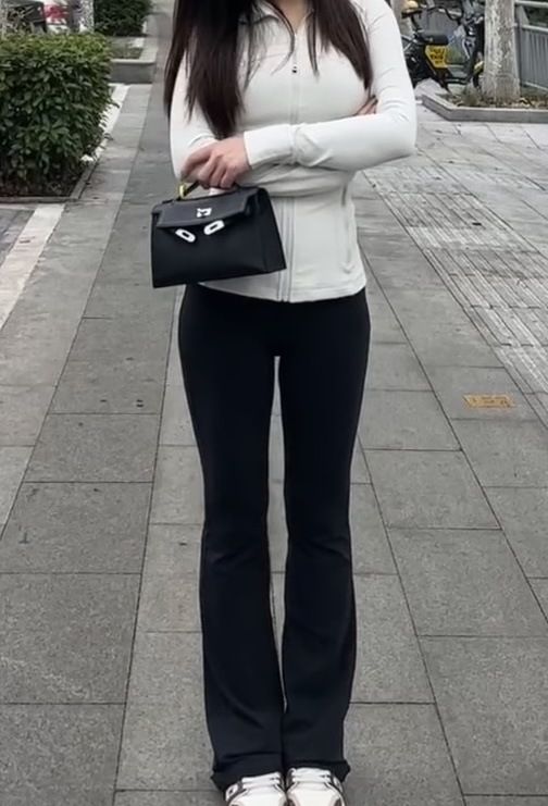 原标LULU女士Groove喇叭裤高腰显瘦运动休闲健身瑜伽速干百搭神裤
