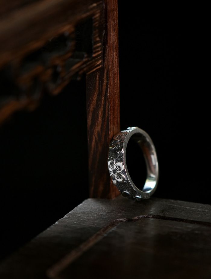 S925-Silber-Damenring mit Blumenmuster, handgefertigt verstellbar