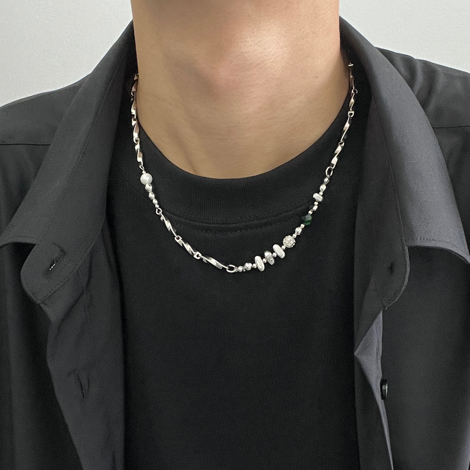 Titanium Steel Necklace Men's Fashion Hip-Hop Niche Premium Design Handsome Clavicle Chain Men's Cool Style Accessories for Men