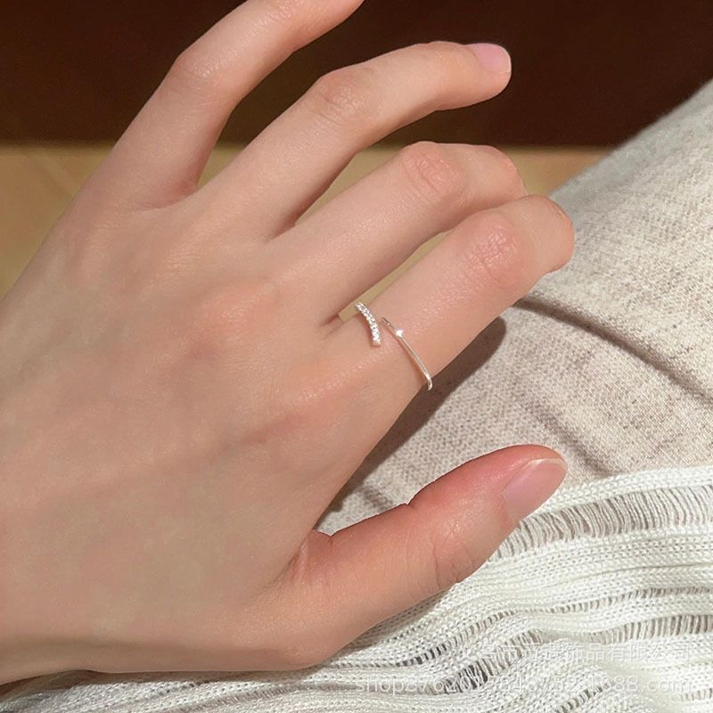 Damen-Minimalring in Silber, Zeigefingerdesign