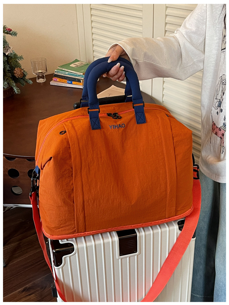Large Capacity Lightweight Travel Bag Yoga Fitness