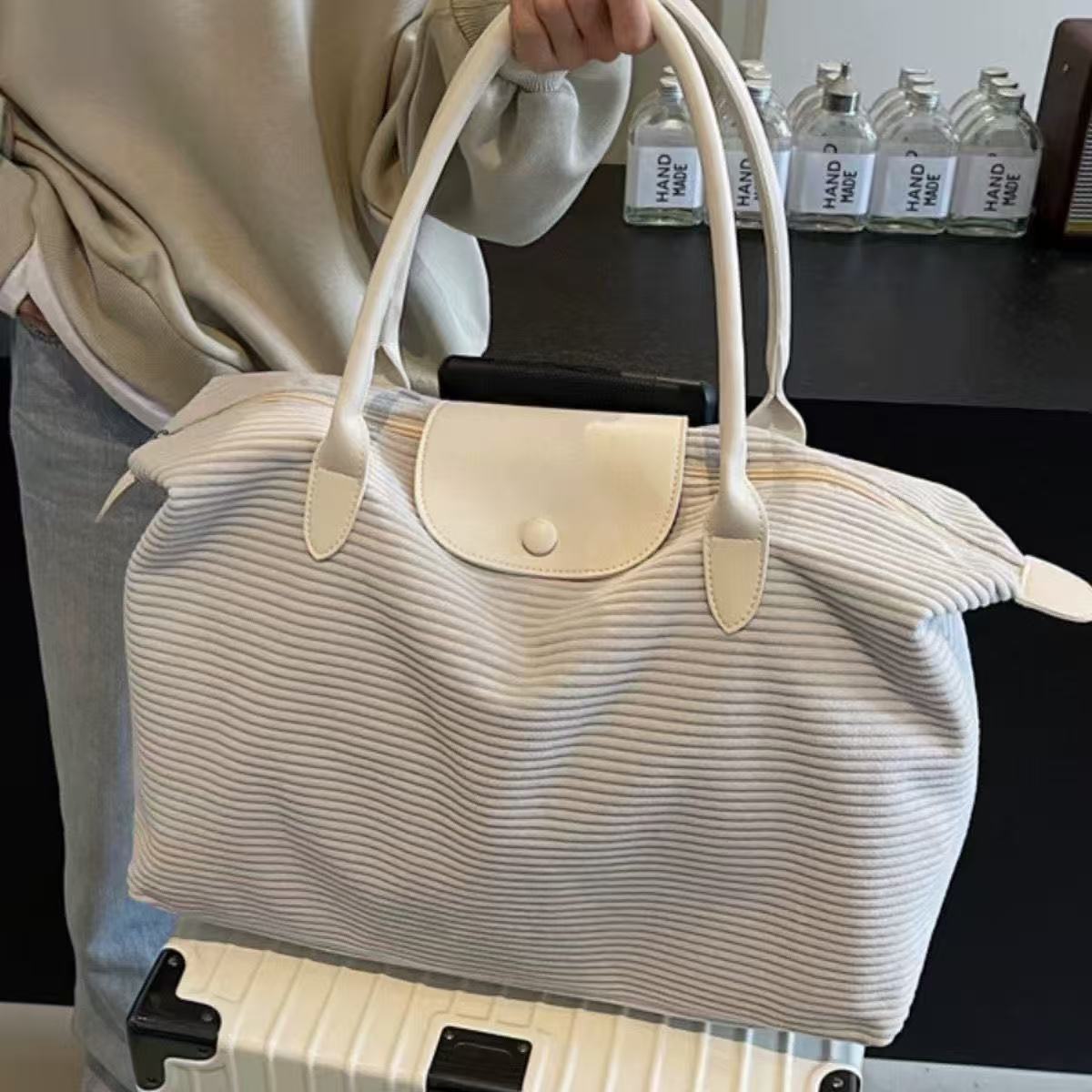 Women's travel bag, lightweight, large capacity