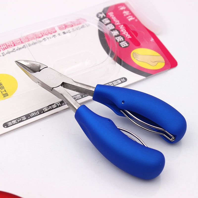 Stainless steel nail scissors and cuticle nipper set