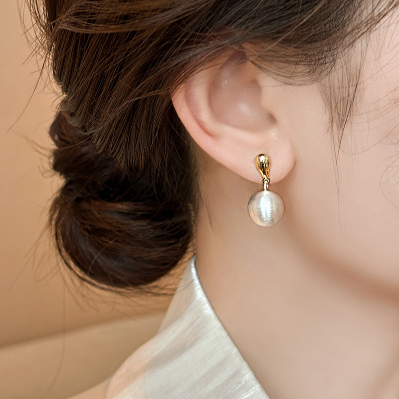 Metal round ball stud earrings, brushed finish