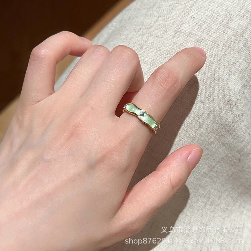 Green series stackable women's ring