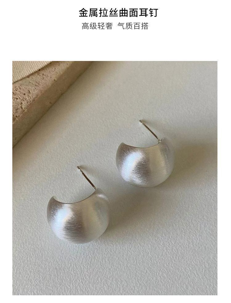 S999 sterling silver needle earstud, metal brushed, unique design