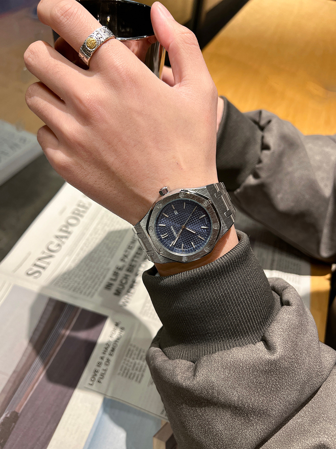 Royal Oak Quartz Men's Watch with Waterproof Steel Band