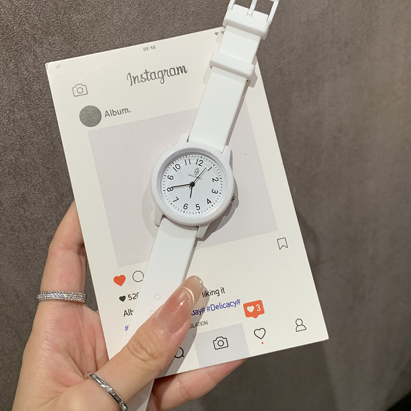 Dopamine quartz watch women silicone fresh style