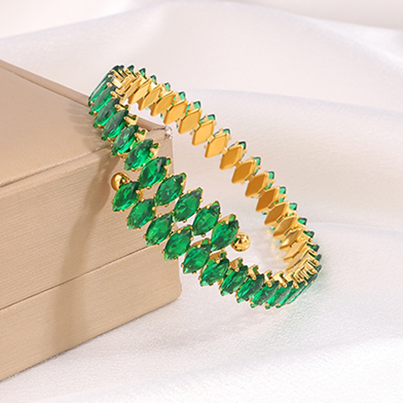 Titanstahl-Armband mit Zirkonia-Steinen, 18k vergoldet