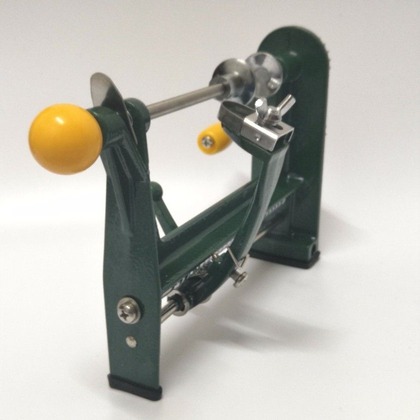 Multifunctional fruit peeling machine for oranges