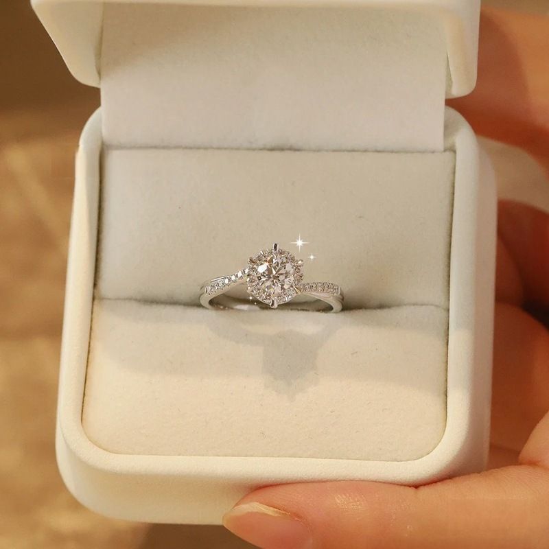 Women's ring diamond one carat adjustable luxury