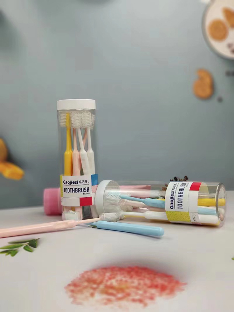 Diş fırçası seti, yumuşak kıllı, renkli, aile seti