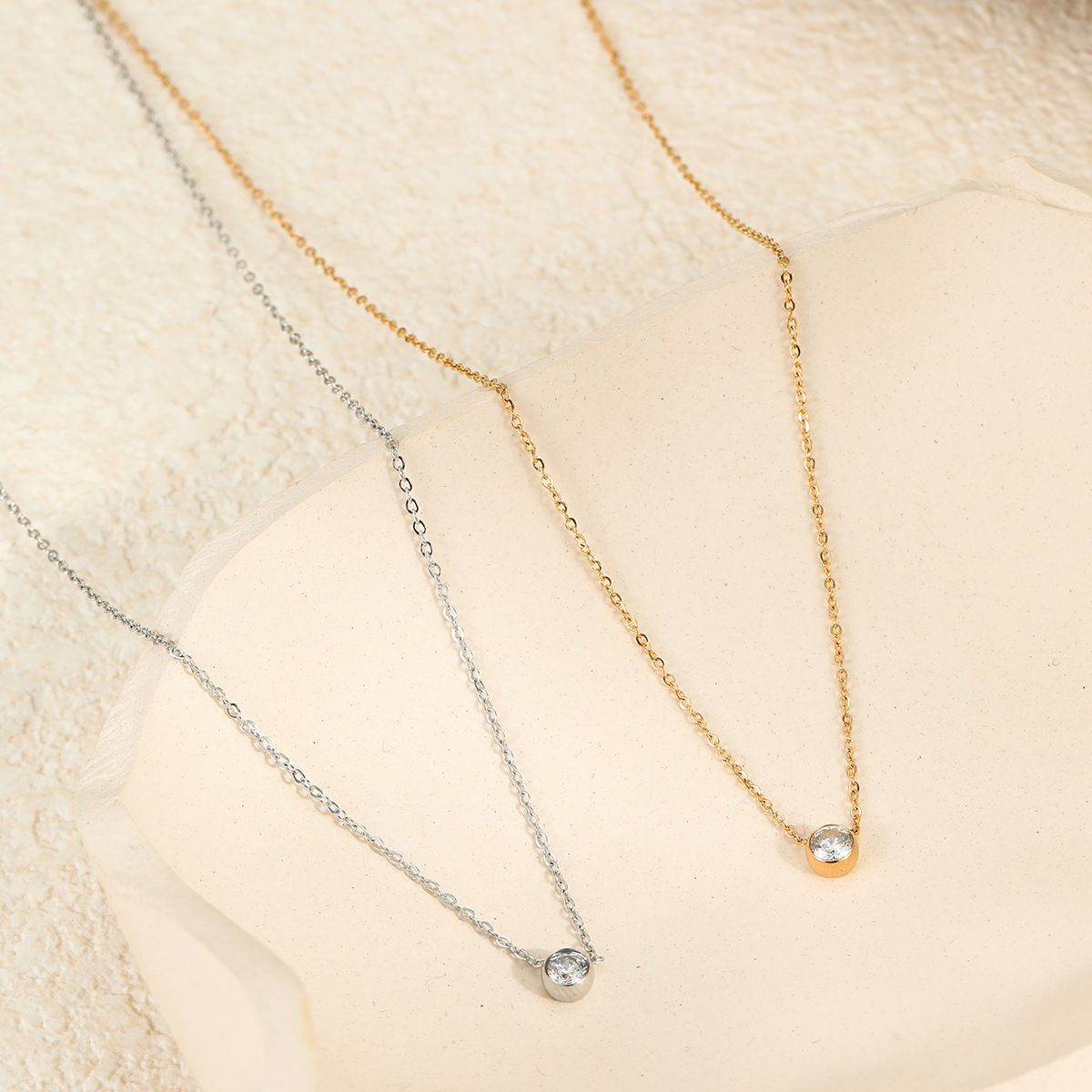 Titanium Steel Ultra-Thin Bridge Bone Chain Necklace