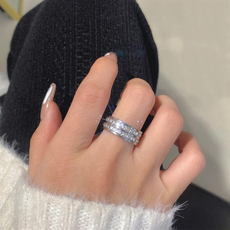 Doppelter quadratischer Diamantring-Set, minimalistisches Design