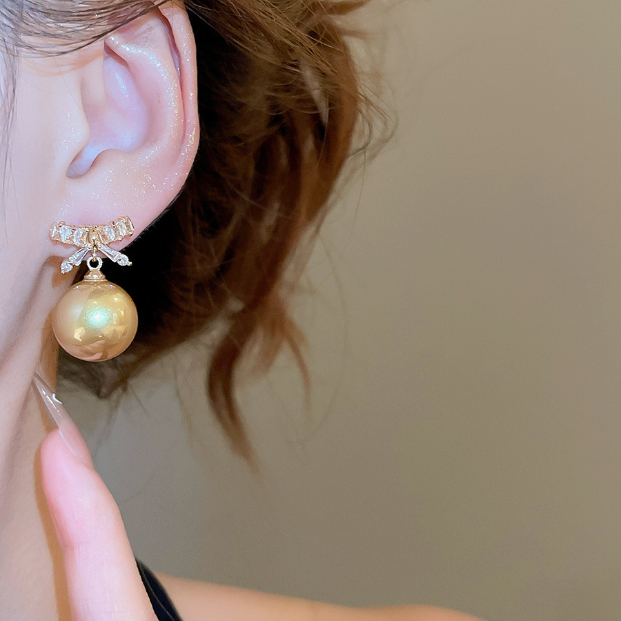 Zircon geometric pearl stud earrings, French style