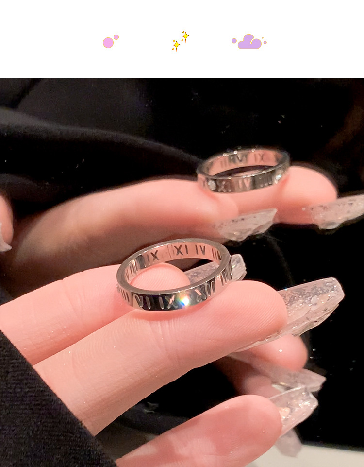 Edelstahl-Ring mit römischen Ziffern und Zirkonia