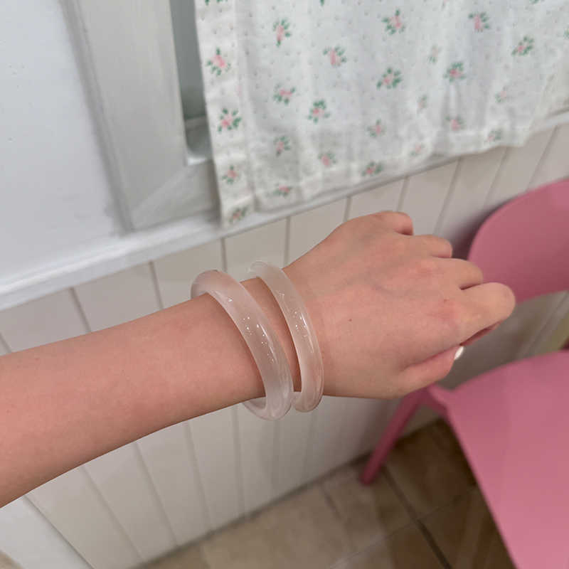 Jade bilezik, kedi gözü taşı, pembe tonlar