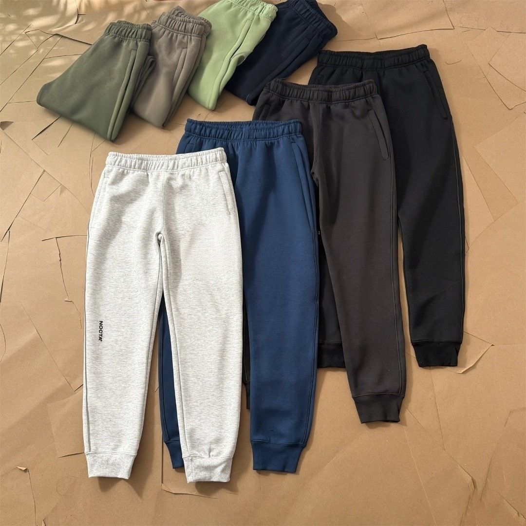 Kapüşonlu sweatshirt takımı yansıtıcı şerit