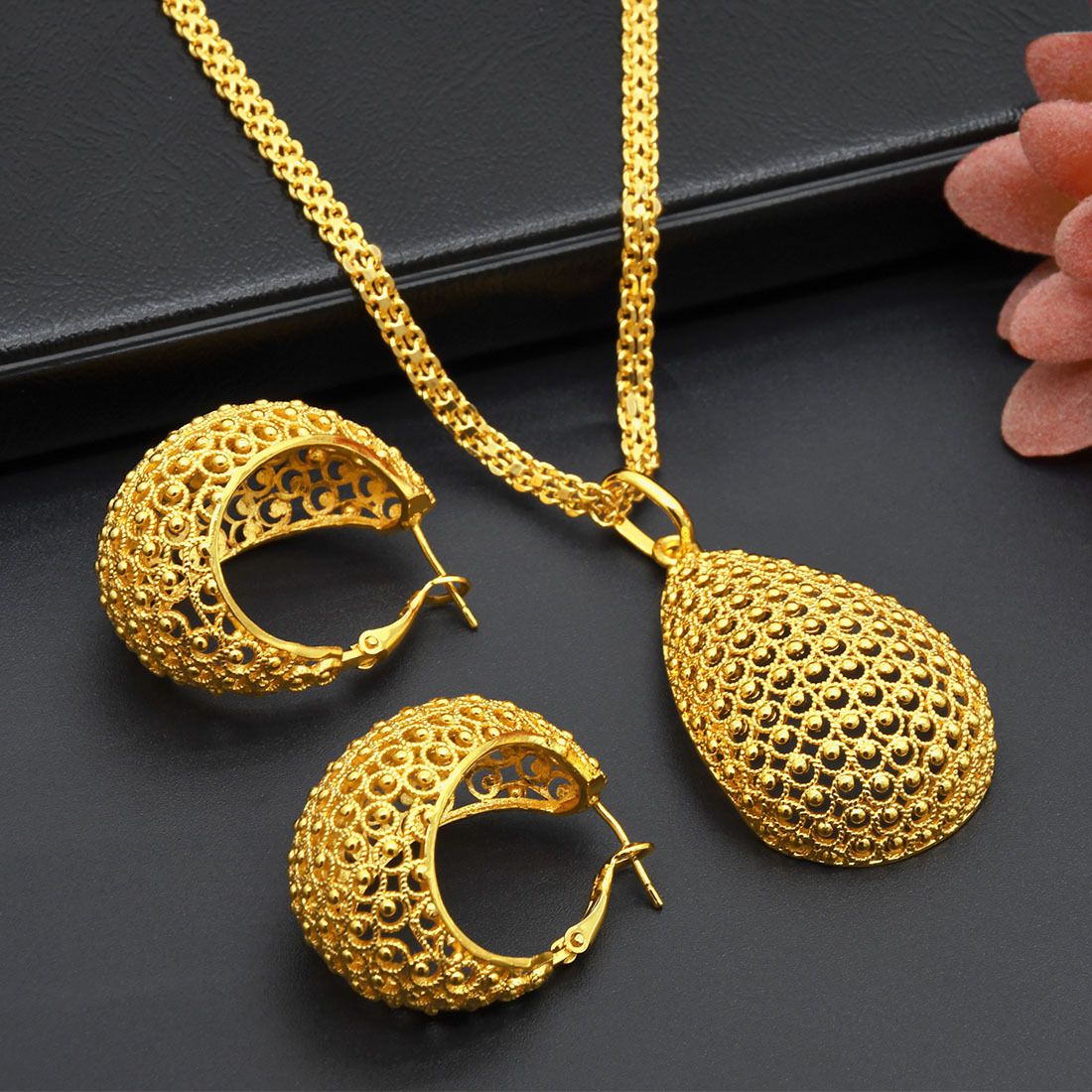 24K altın kaplı bakır takı seti kolye küpe geometrik