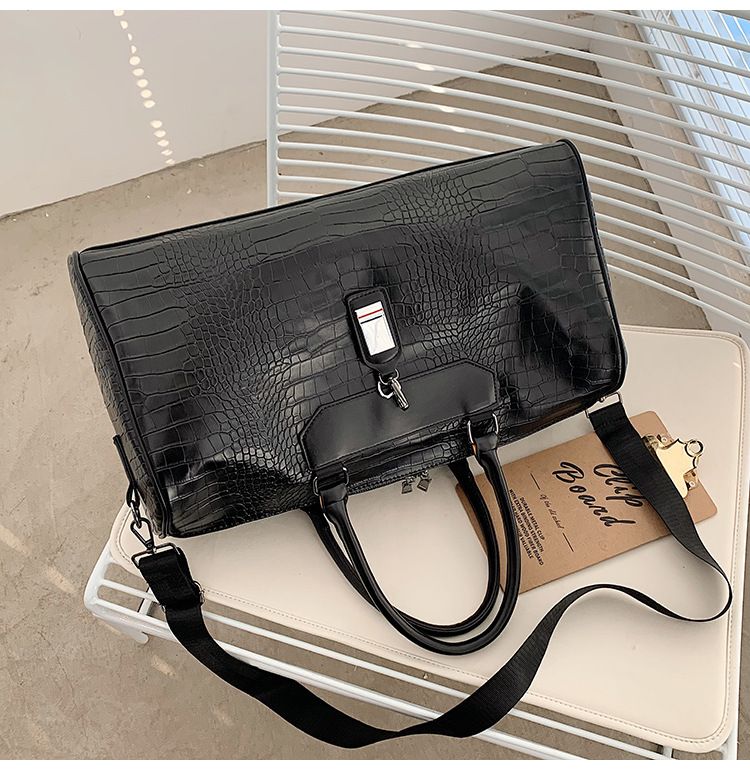 PU waterproof sports travel bag, large capacity