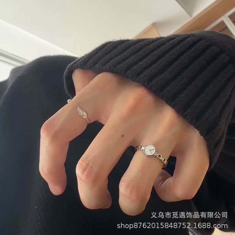 Uhr-Ring mit umgekehrtem Zifferblatt, Vintage-Design, stapelbar