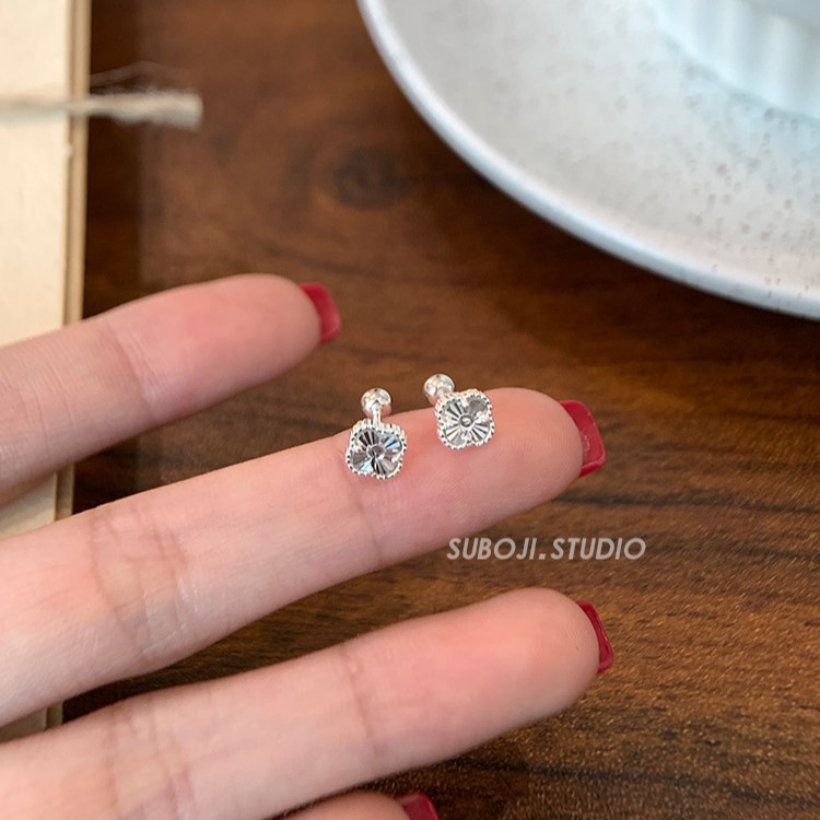 s999纯银针耳钉耳环高级感轻奢幸运四叶草耳骨钉小众螺丝耳饰免摘