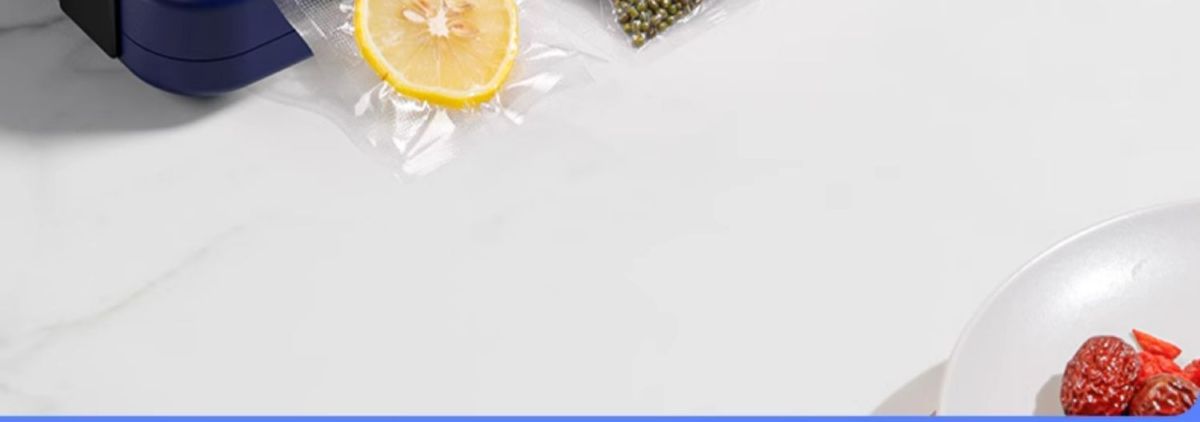 Fully automatic vacuum sealing machine for food