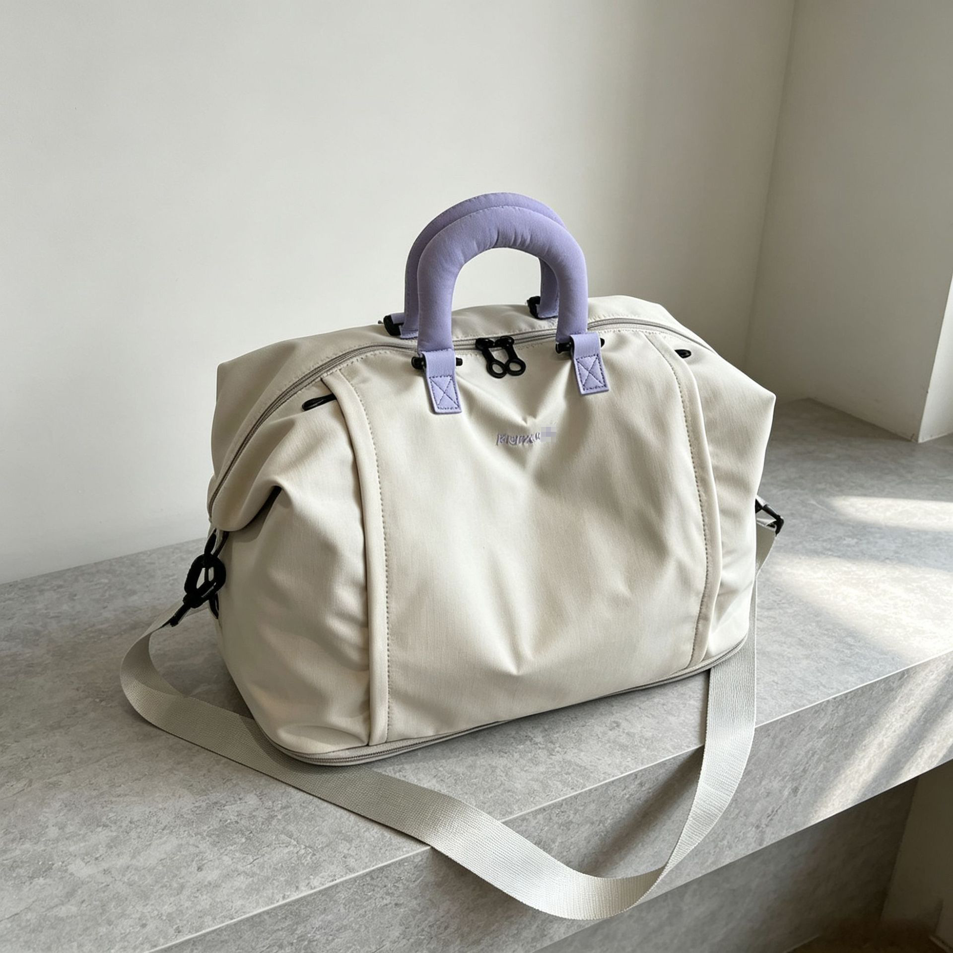 Leichte Reisetasche, erweiterbar, Trocken-Nass-Trennung