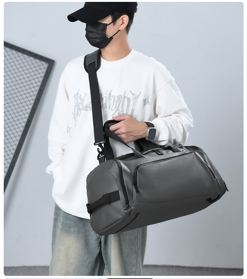 Sports backpack, wet/dry compartments 50L